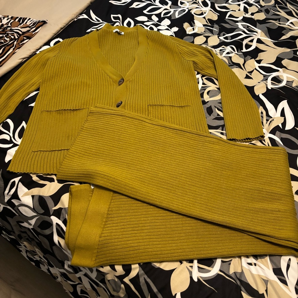 Fashion Nova Olive green Ribbed Cardigan and Pants Set